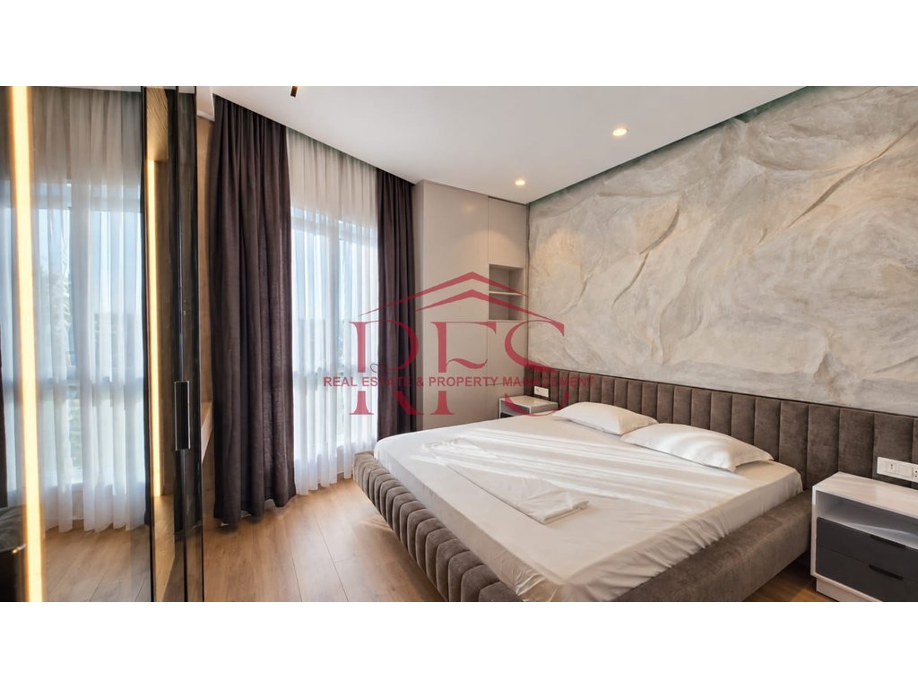 Gallery 01