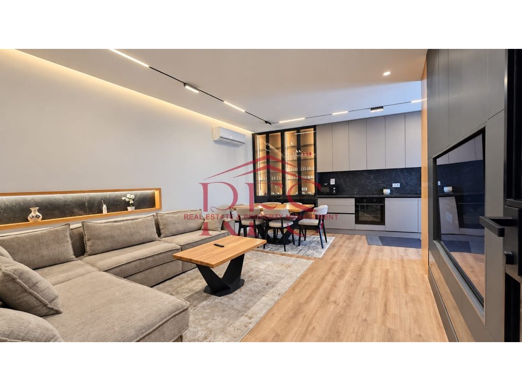 Gallery 01