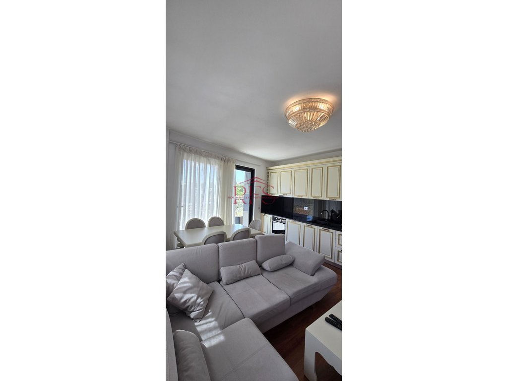 Gallery 01