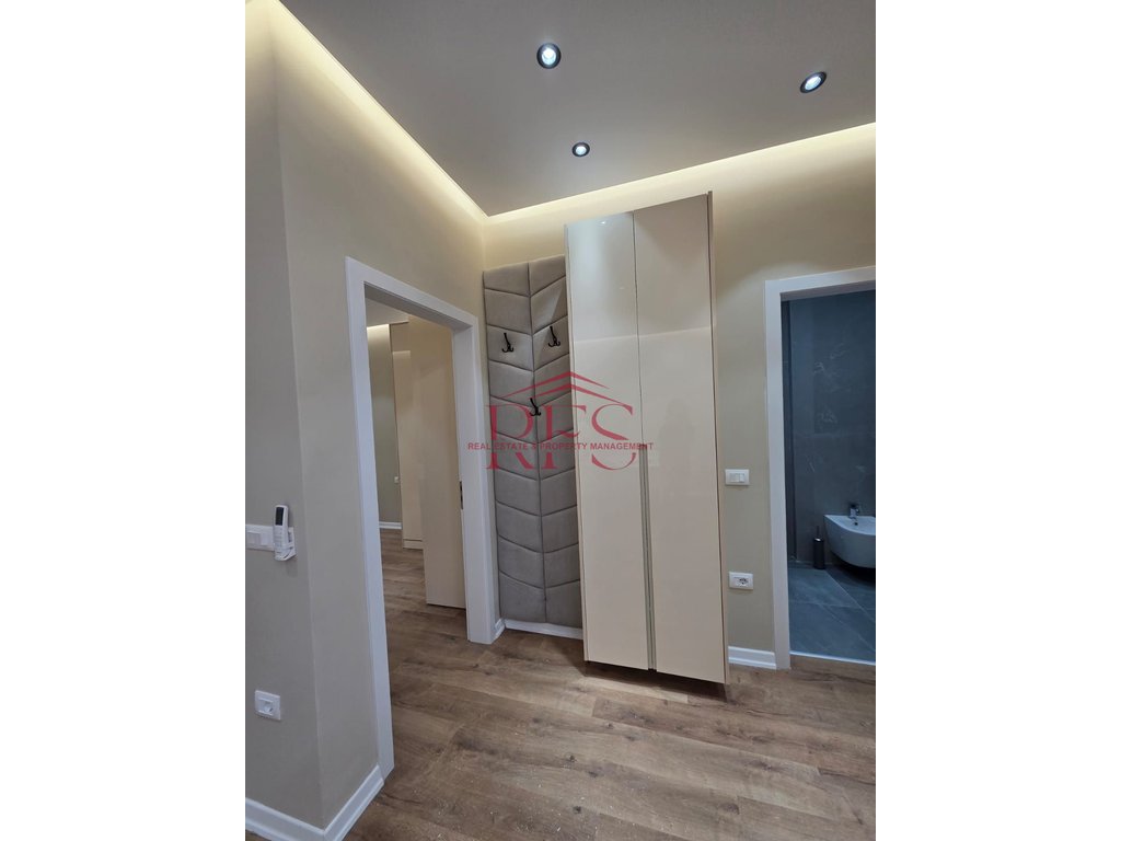 Gallery 01