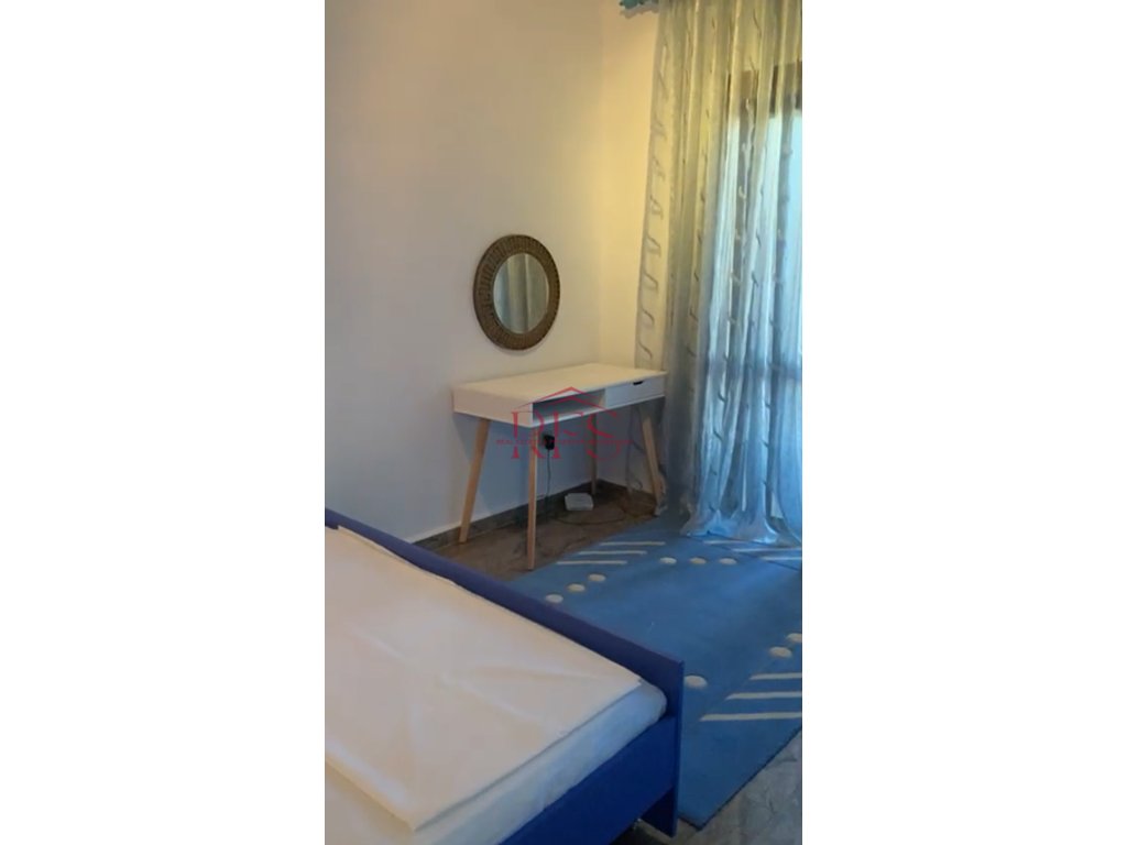 Gallery 01