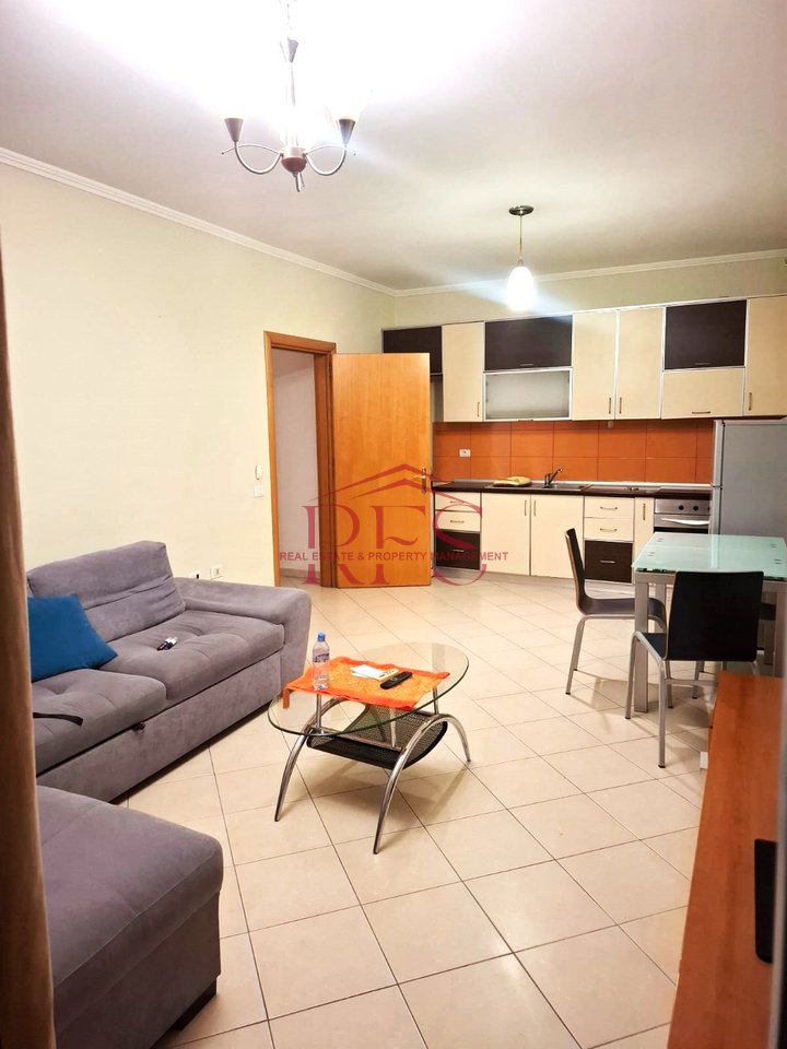🏡 Affittasi appartamento 1+1+Balcone – 600 €/mese | Comune di Parigi