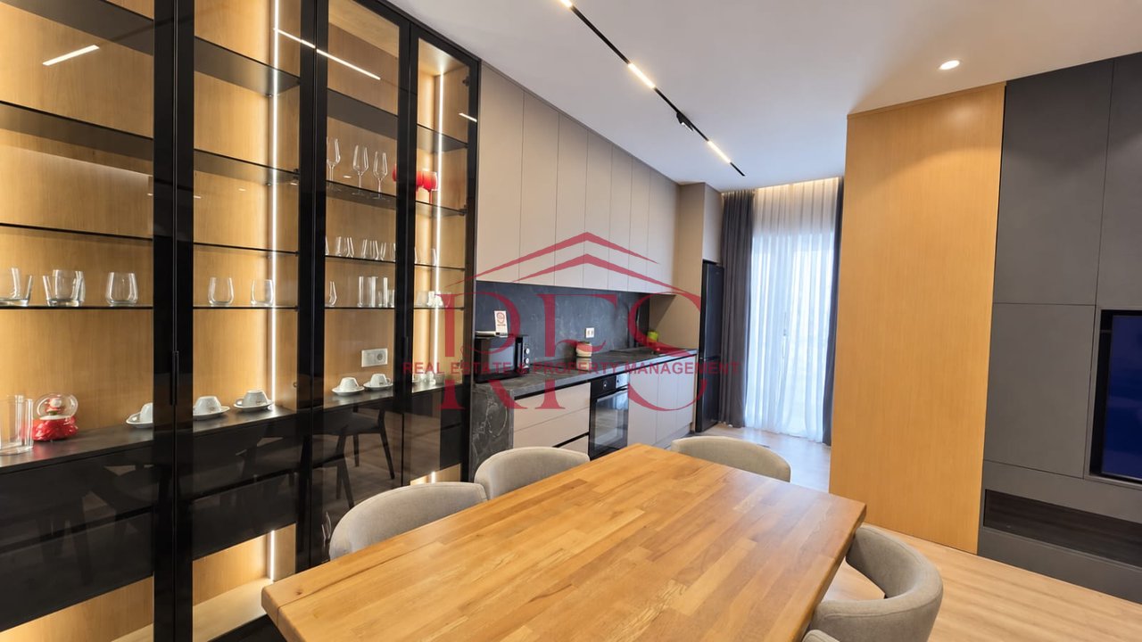 ✨💥APPARTAMENTO DI LUSSO 2+1 in Via Barrikadave I 120.000 Lek/mese