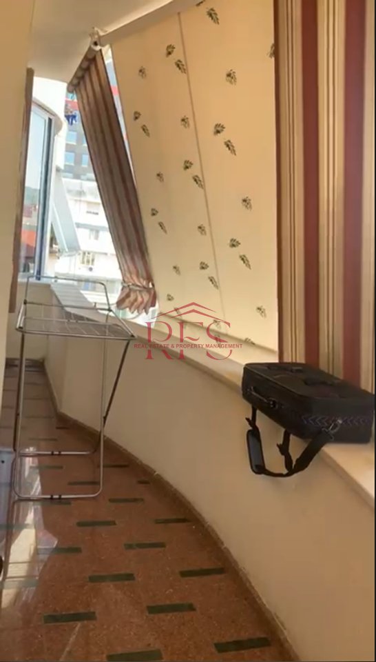 🏡 Jepet me qera apartament 2+1 te Bulevardi Zogu i Pare, afer FSHN dhe te Stacioni i Trenit