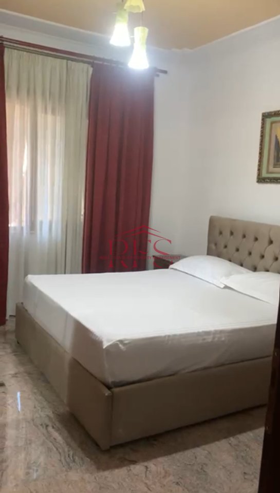 🏡 Jepet me qera apartament 2+1 te Bulevardi Zogu i Pare, afer FSHN dhe te Stacioni i Trenit