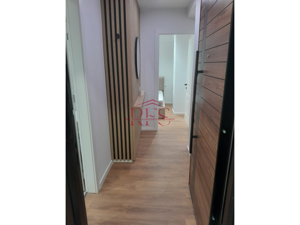 Gallery 01