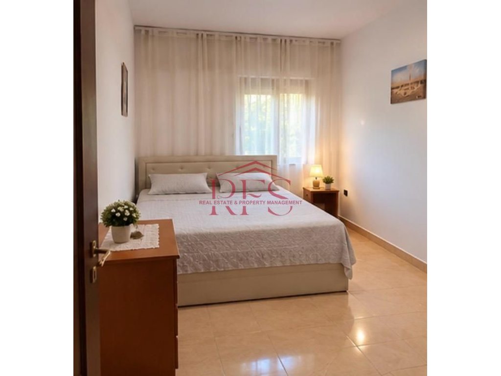 Gallery 01