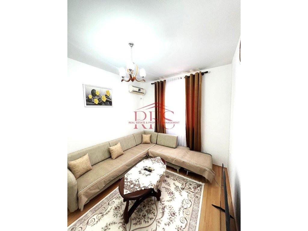 Gallery 01