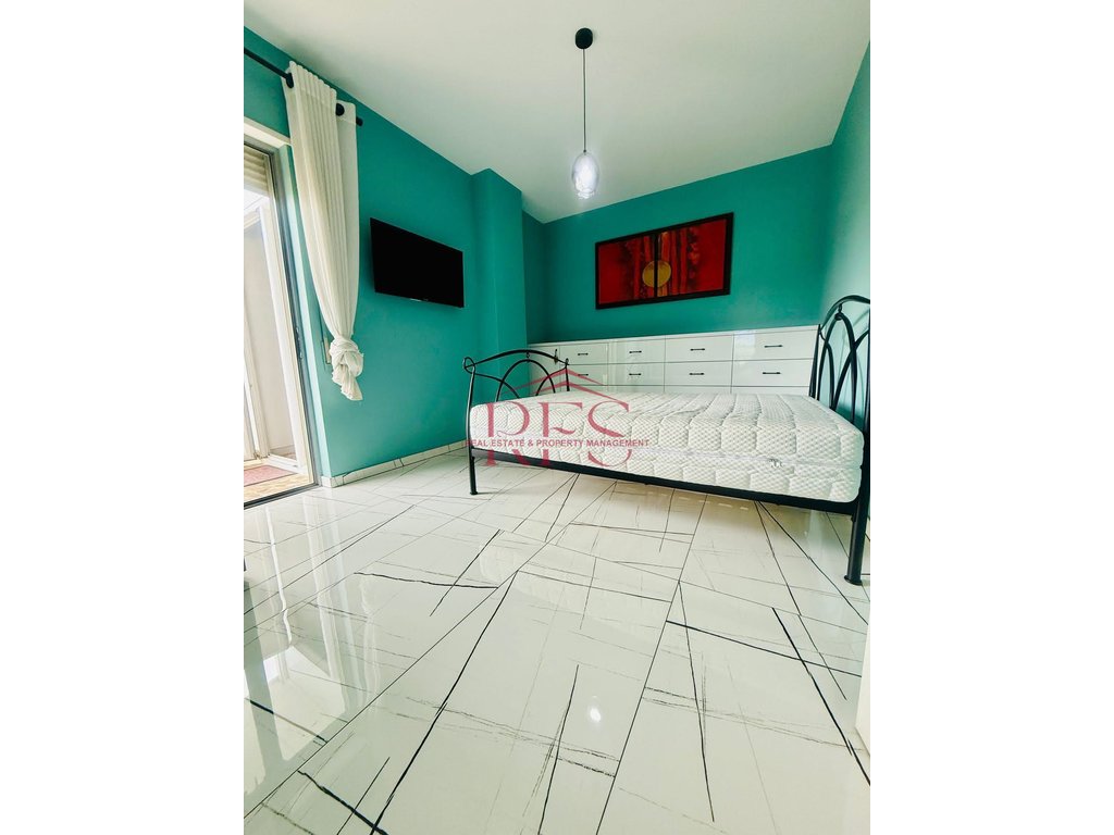 Gallery 01