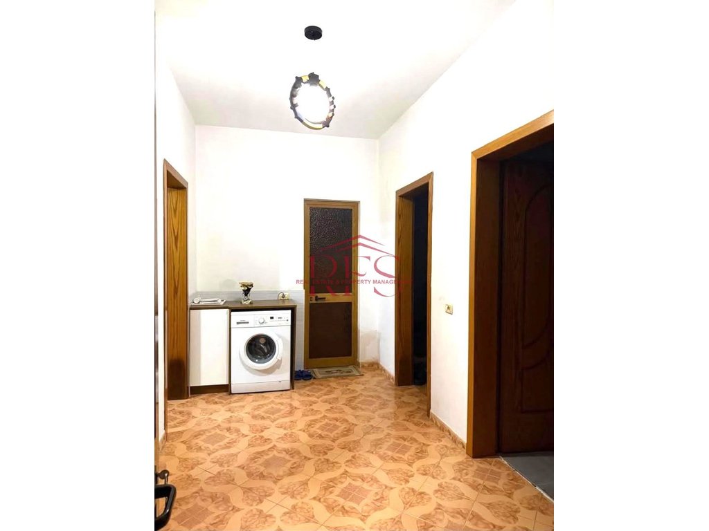 Gallery 01