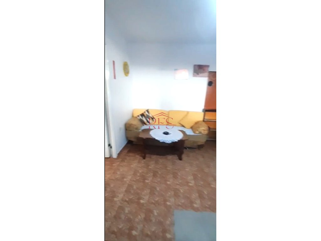 Gallery 01