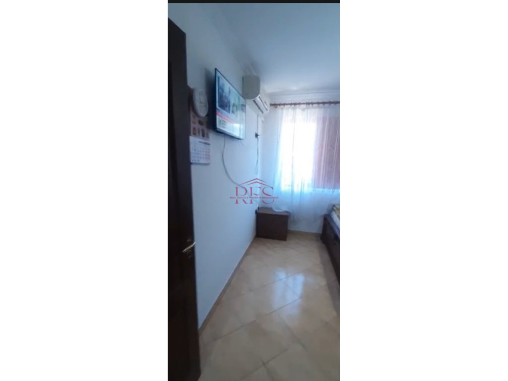 Gallery 01