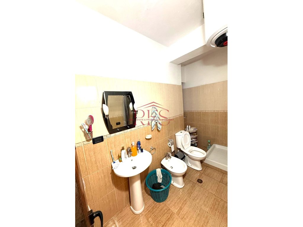 Gallery 01