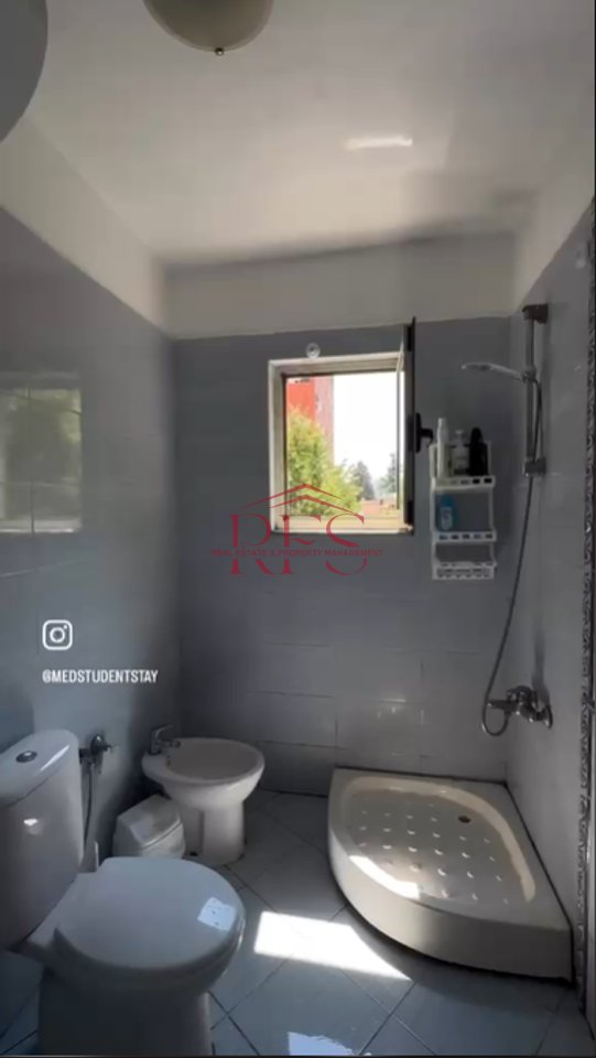 🏡 Jepet me qera duplex 3+1 te Fakulteti i Mjeksise, afer te Medereseja | 600 euro