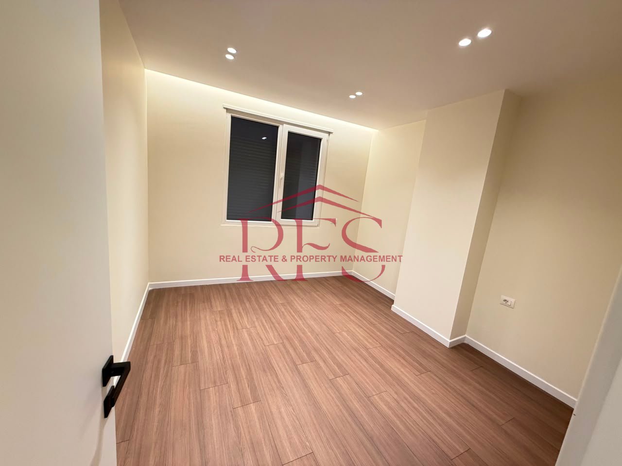 🏡 VENDESI APPARTAMENTO 2+1 – SUL LAGO