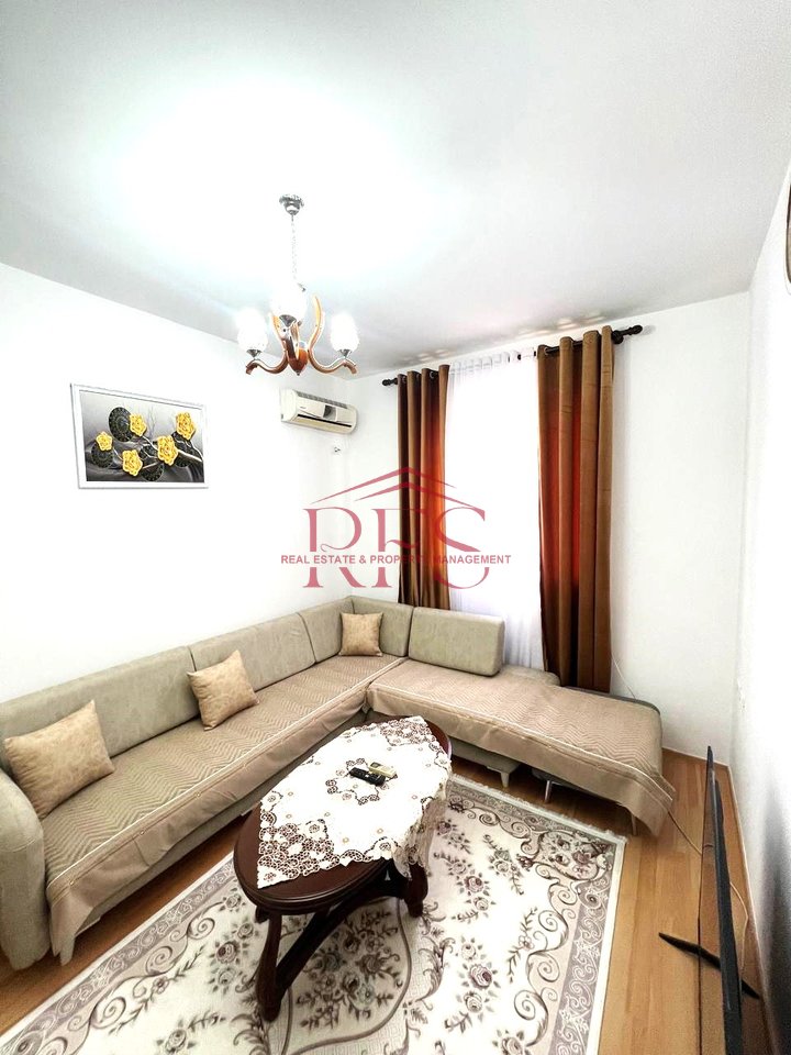 🏡 3+1 apartment for rent near Shkolla e Bashkuar for 55,000 Leke/month