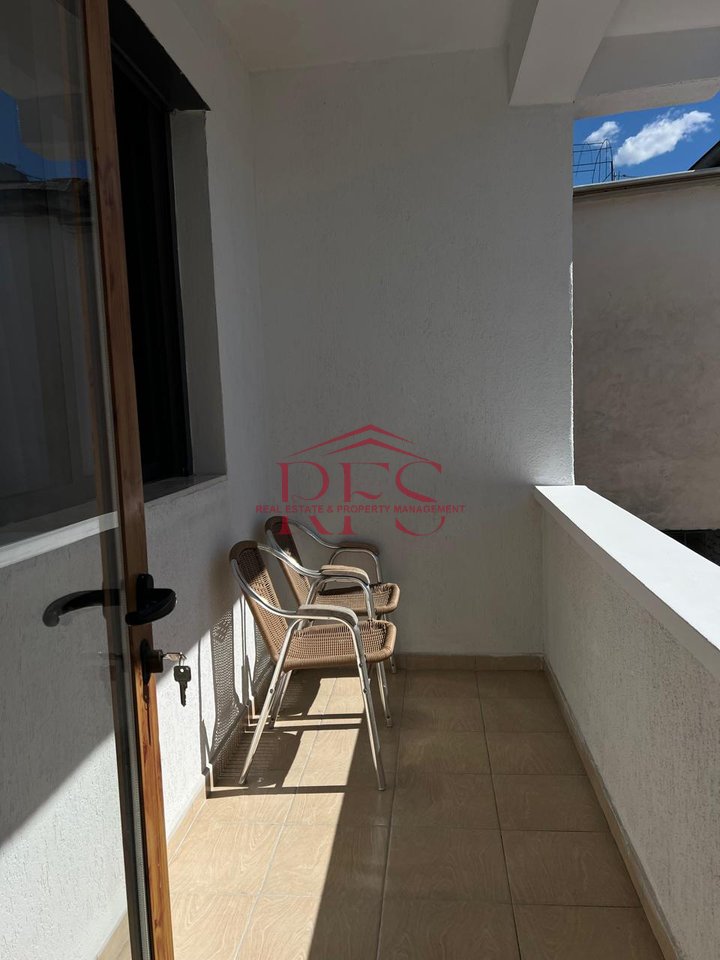 🏡 3+1 apartment for rent near Shkolla e Bashkuar for 55,000 Leke/month