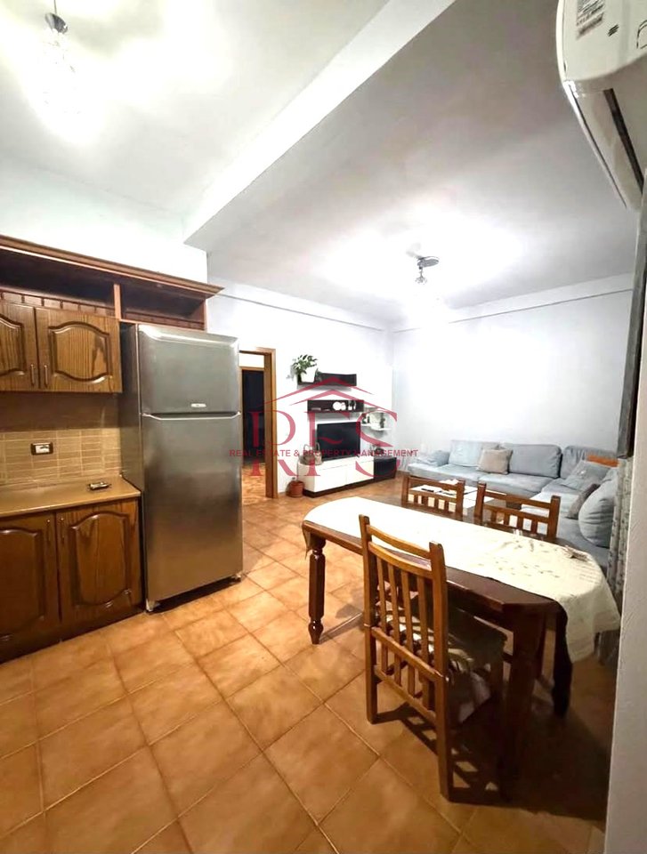 🏡 Jepet me qera hyrje 2+1 per 500 €/muaj te Rrethi i Senatoriumit, pas te Pallati i Brigadave