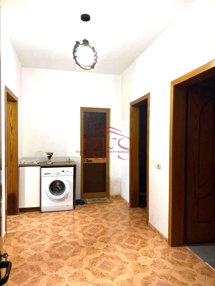 🏡 Jepet me qera hyrje 2+1 per 500 €/muaj te Rrethi i Senatoriumit, pas te Pallati i Brigadave