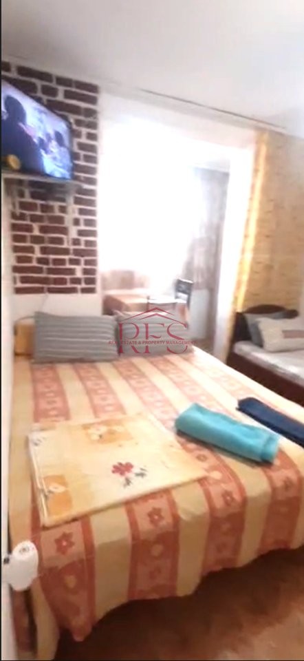 🏡 For rent entrance 1+1 on Bardhyl Street for 450 thousand old lek
