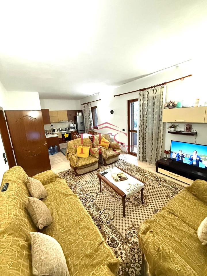 🏡 For rent entrance 2+1+2 two-storey villa for 500€ in Sauk