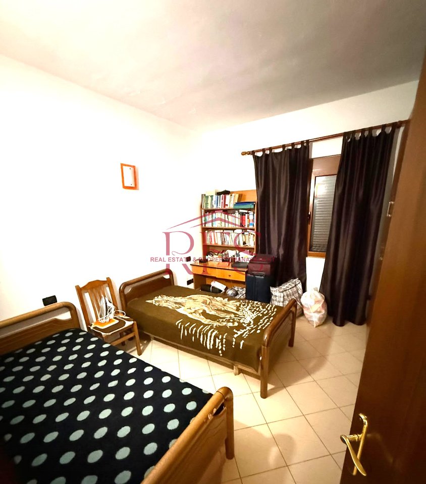 🏡 For rent entrance 2+1+2 two-storey villa for 500€ in Sauk