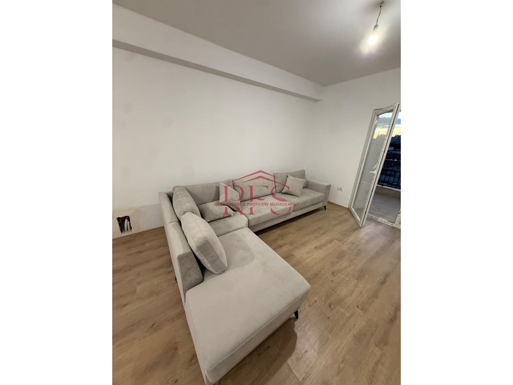 Gallery 01
