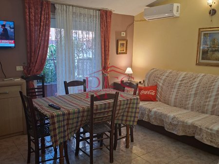 JEPET ME QIRA – APARTAMENT 2+1 NË KRISTAL, TIRANË