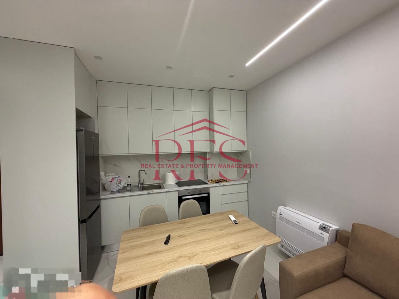 JEPET ME QIRA – APARTAMENT 2+1