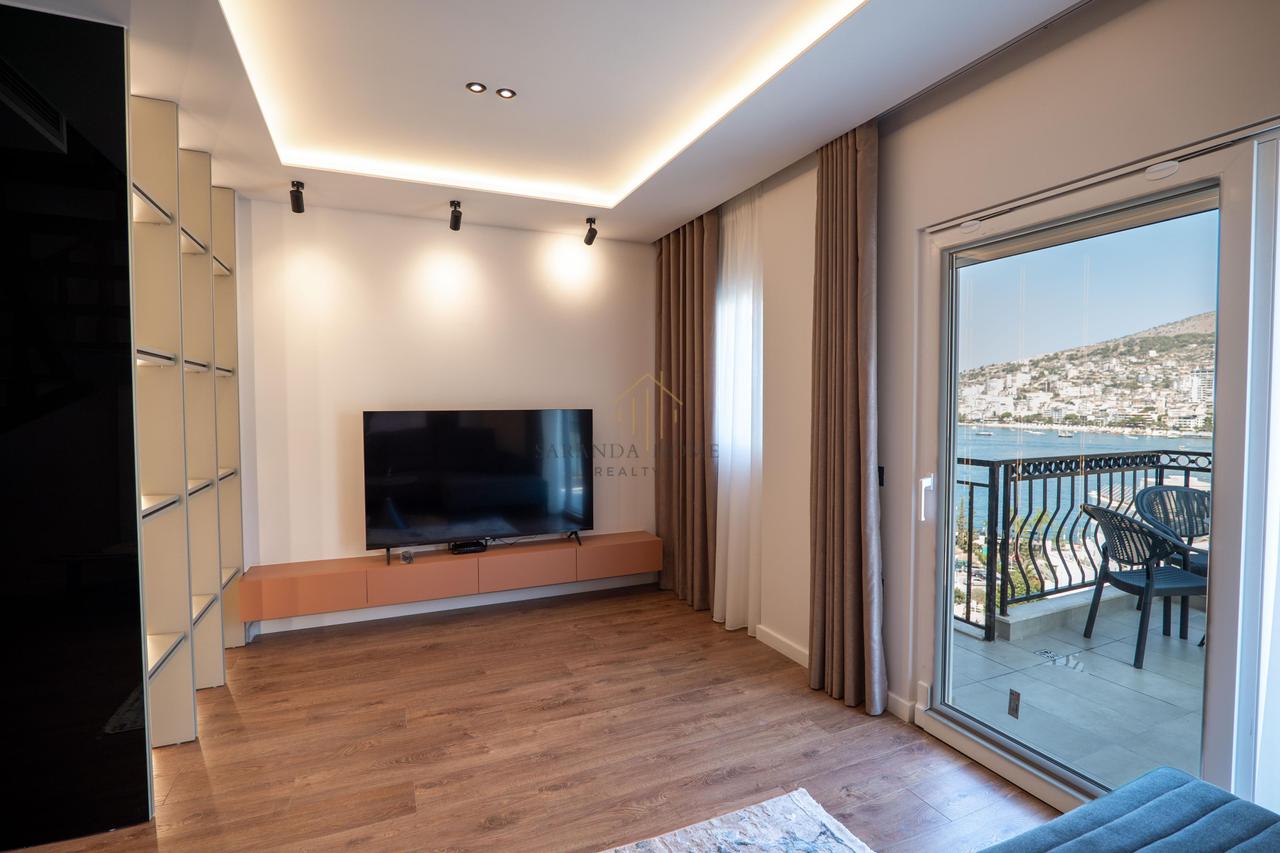Duplex a Sarandë con Splendide Viste sul Mare – Offerta di Grande Valore!