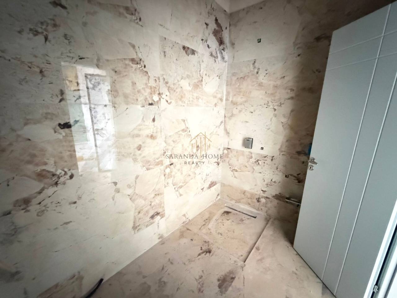 Modern 1+1 Penthouse with Spectacular Sea View – Excellent Investment Opportunity