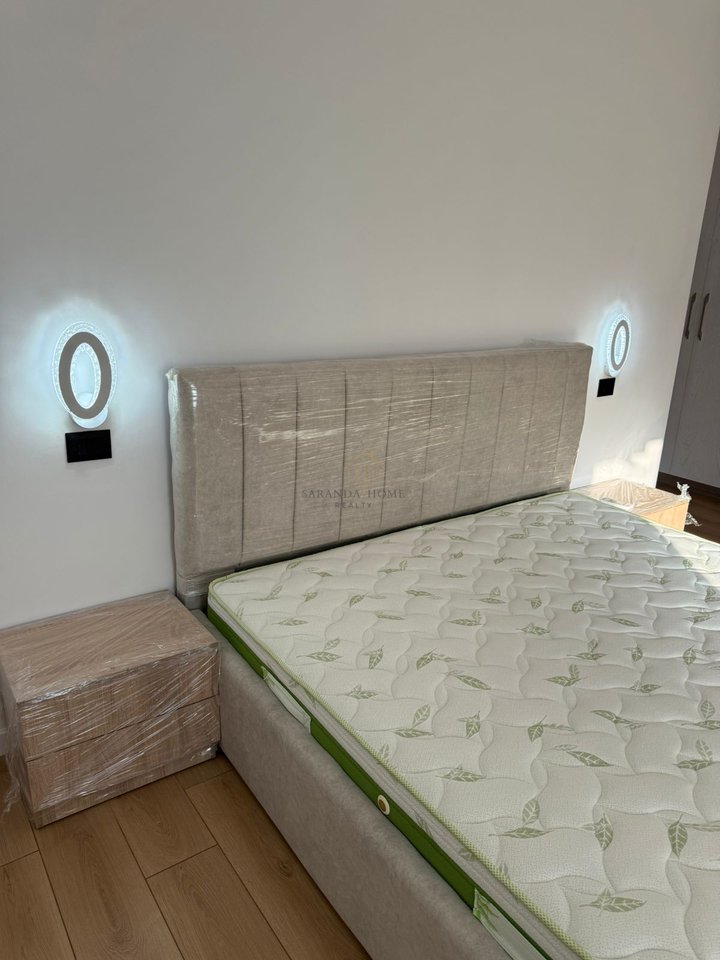 Apartament luksoz 3+1 me pamje ballore nga deti – 2 minuta nga plazhi në Sarandë!