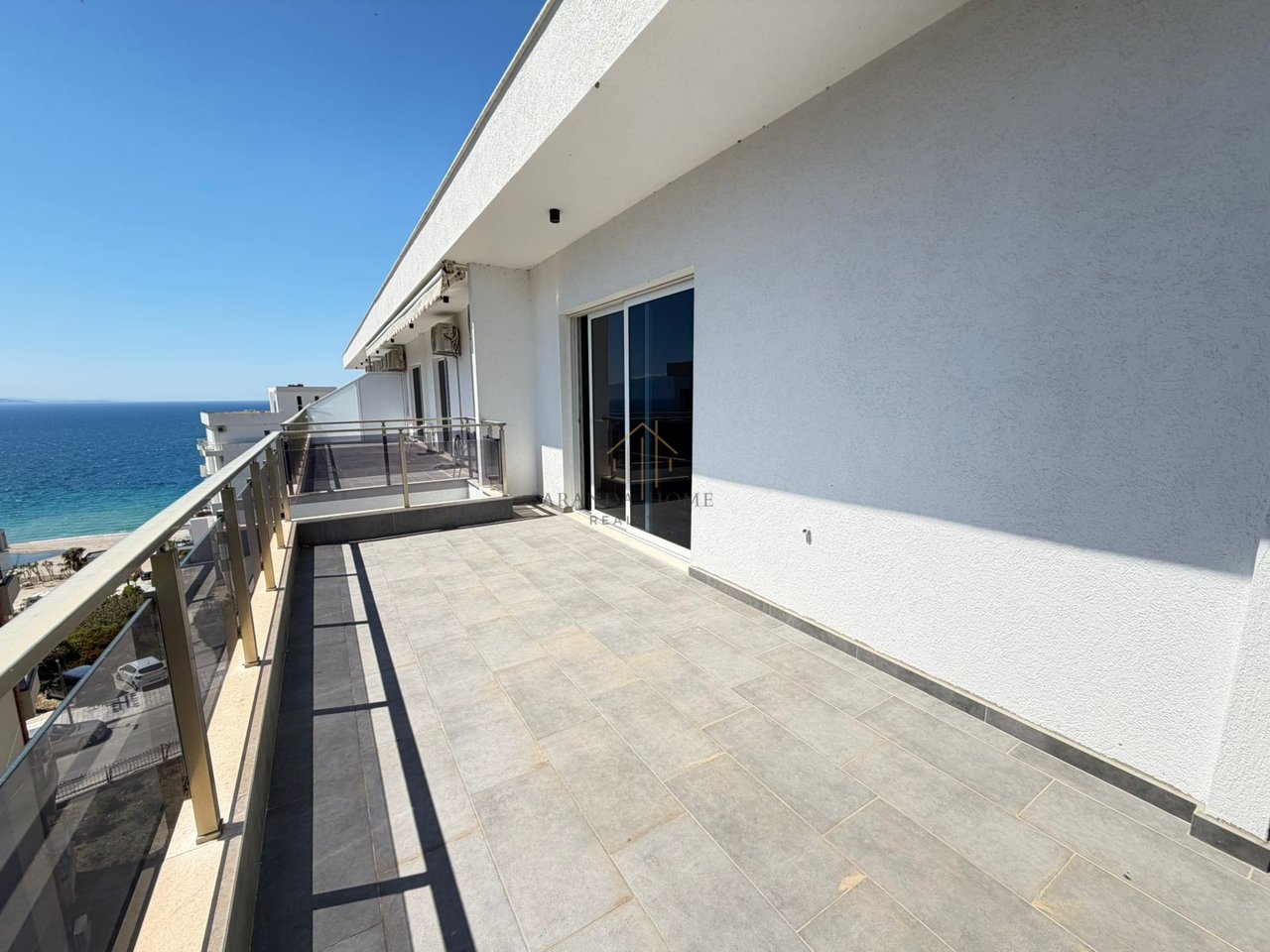 Penthouse for Sale – Residence on the Second Line