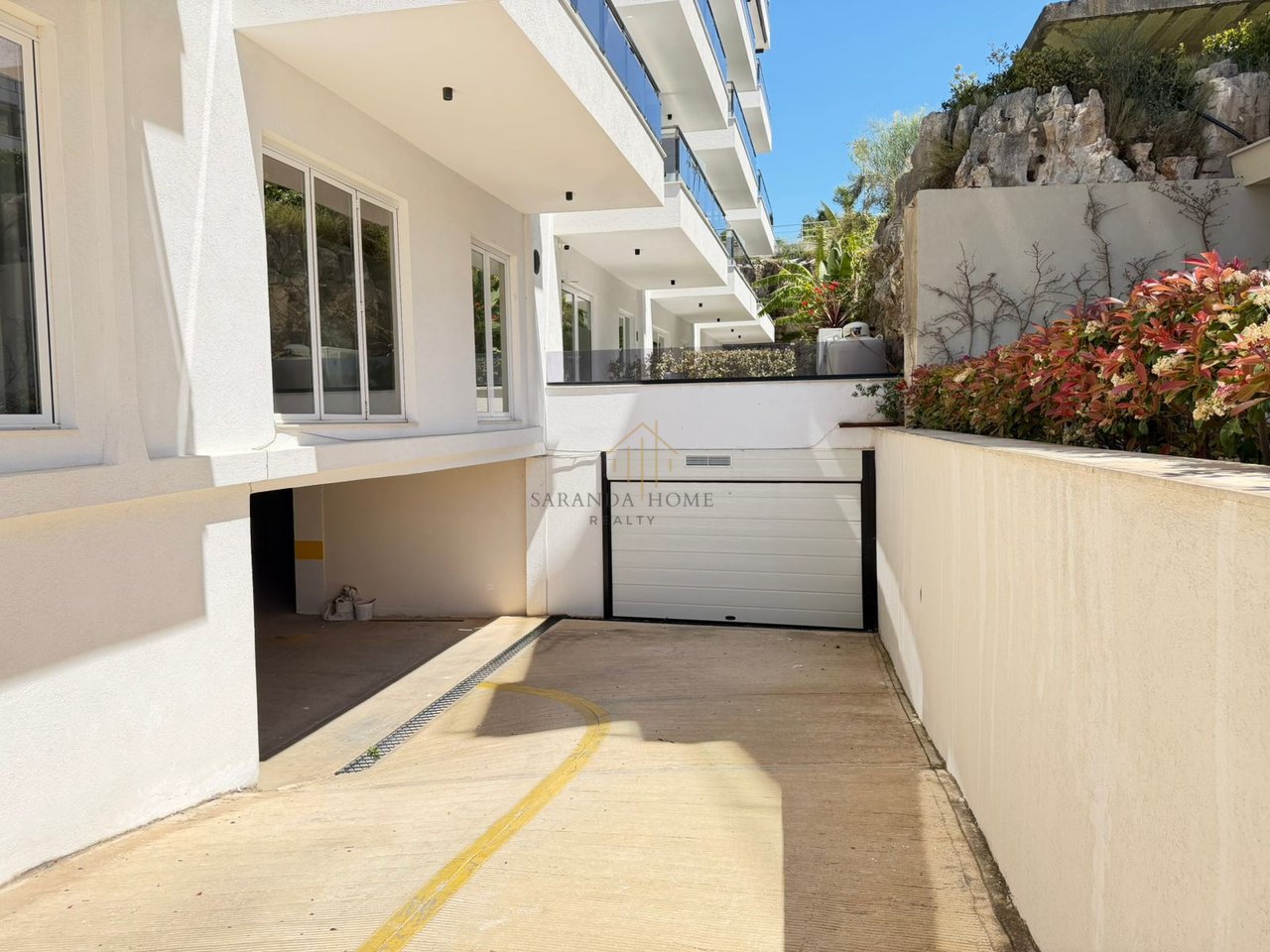 Penthouse for Sale – Residence on the Second Line
