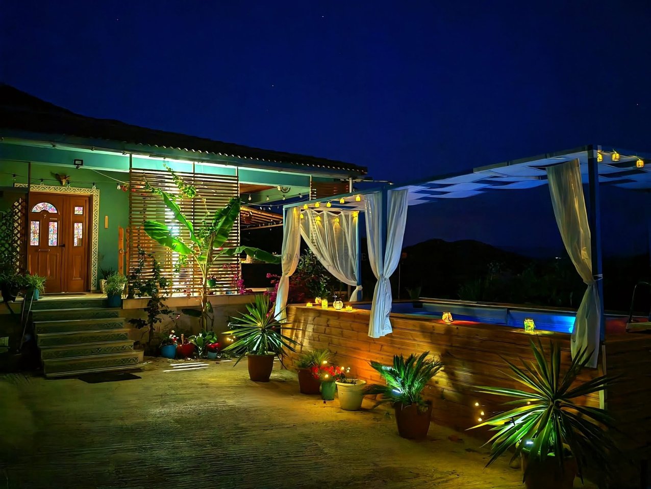 Guest House në Navaricë – Biznes Turistik Gati për Investim!