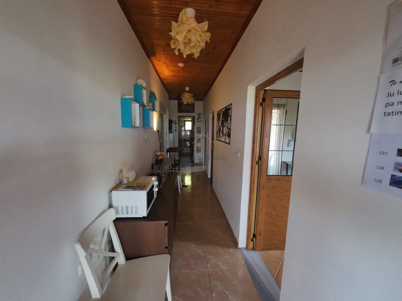 Guest House në Navaricë – Biznes Turistik Gati për Investim!