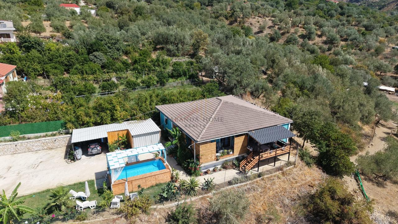 Guest House në Navaricë – Biznes Turistik Gati për Investim!