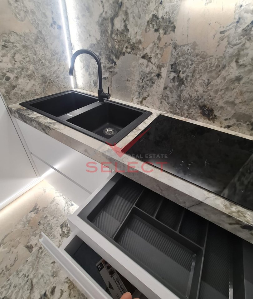 Appartamento di Lusso 1+1 in Affitto