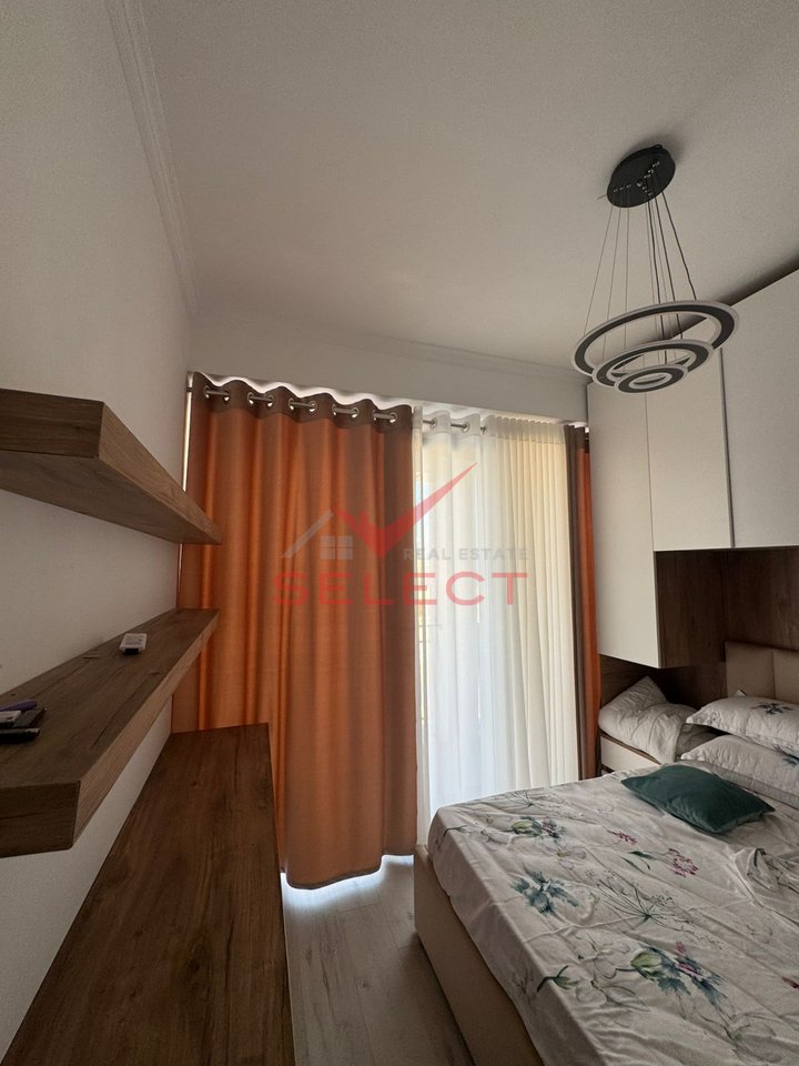 Appartamento 2+1+parcheggio in affitto