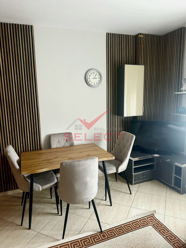 APARTAMENT 2+1 PER QIRA
