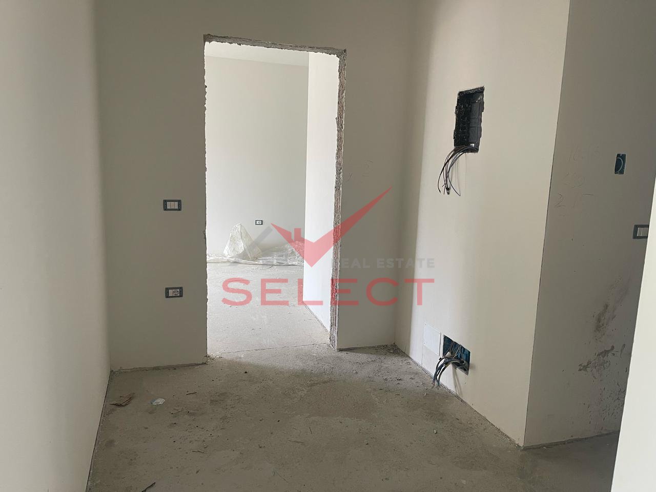 Apartament 2+1 per Shitje ne Laprak