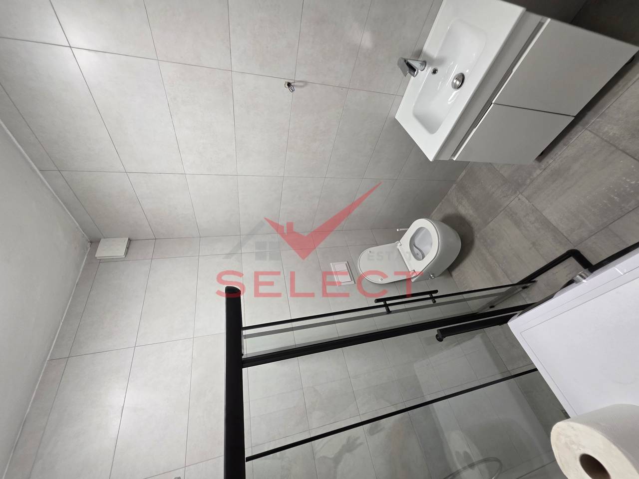 SUPER APARTAMENT 2+1 PER QIRA