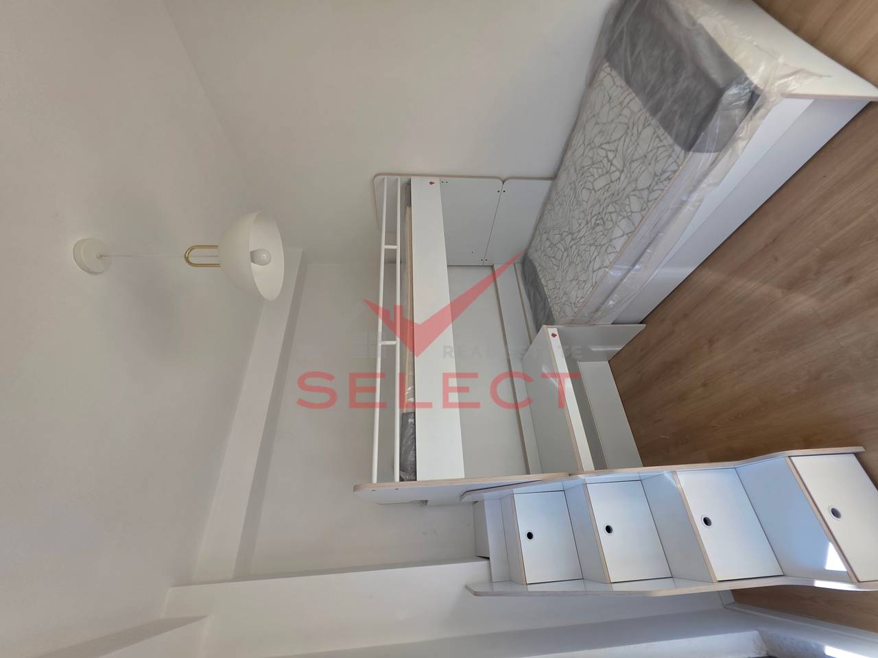 SUPER APARTAMENT 2+1 PER QIRA