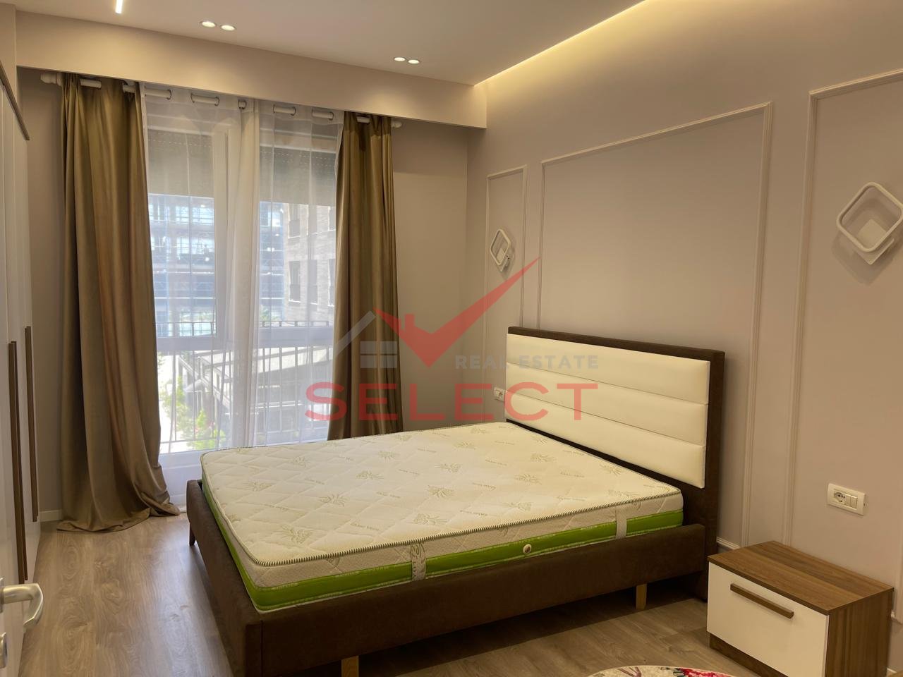 Apartament 2+1+parkim per Qira