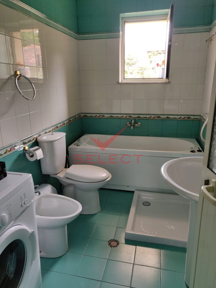 Apartament 2+1+parkim per Qira