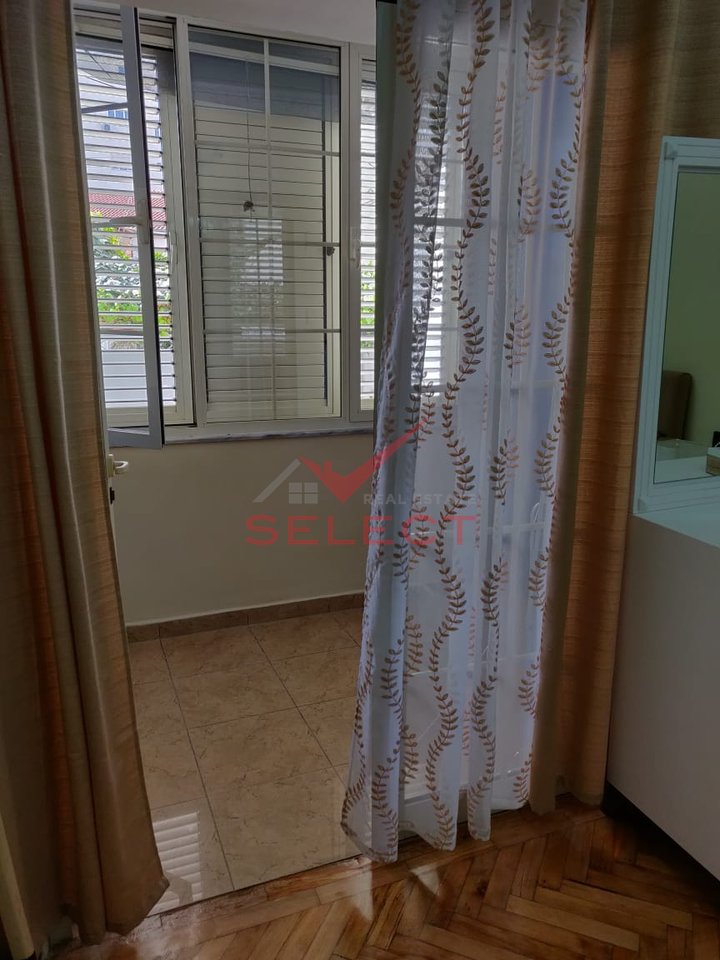 Apartament 2+1+parkim per Qira