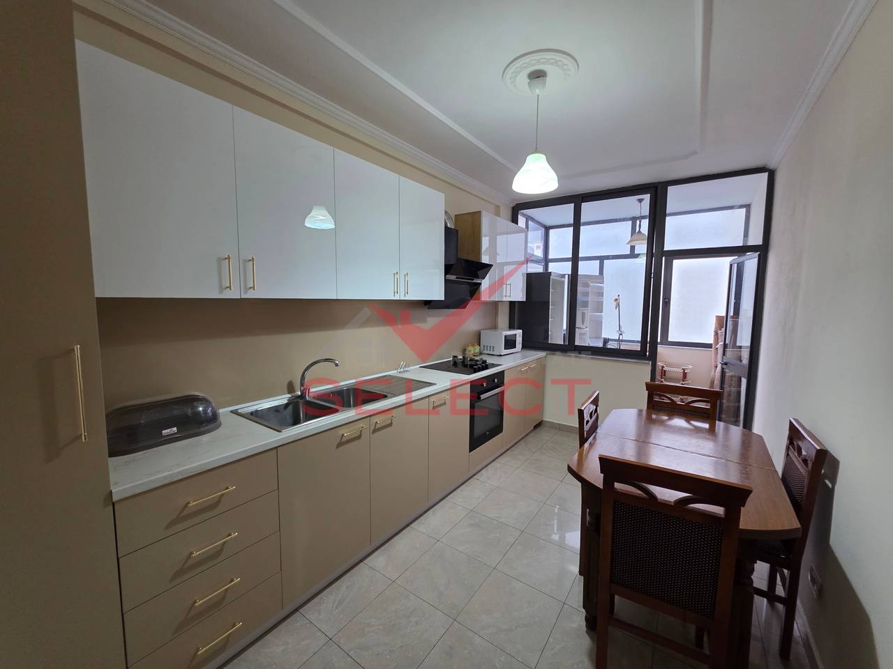 Apartament 3+1 per Qira