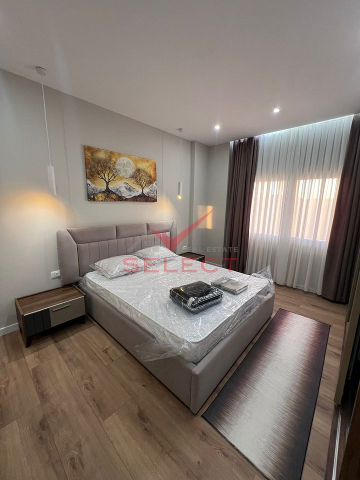 SUPER APARTAMENT 1+1 PER QIRA