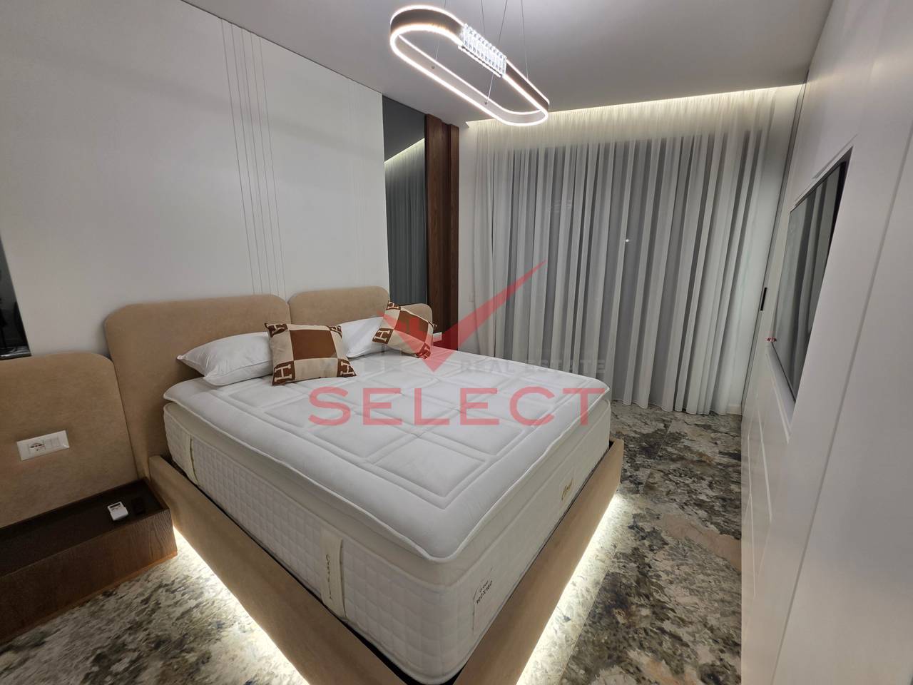 Luxury 1+1 Apartment for Rent