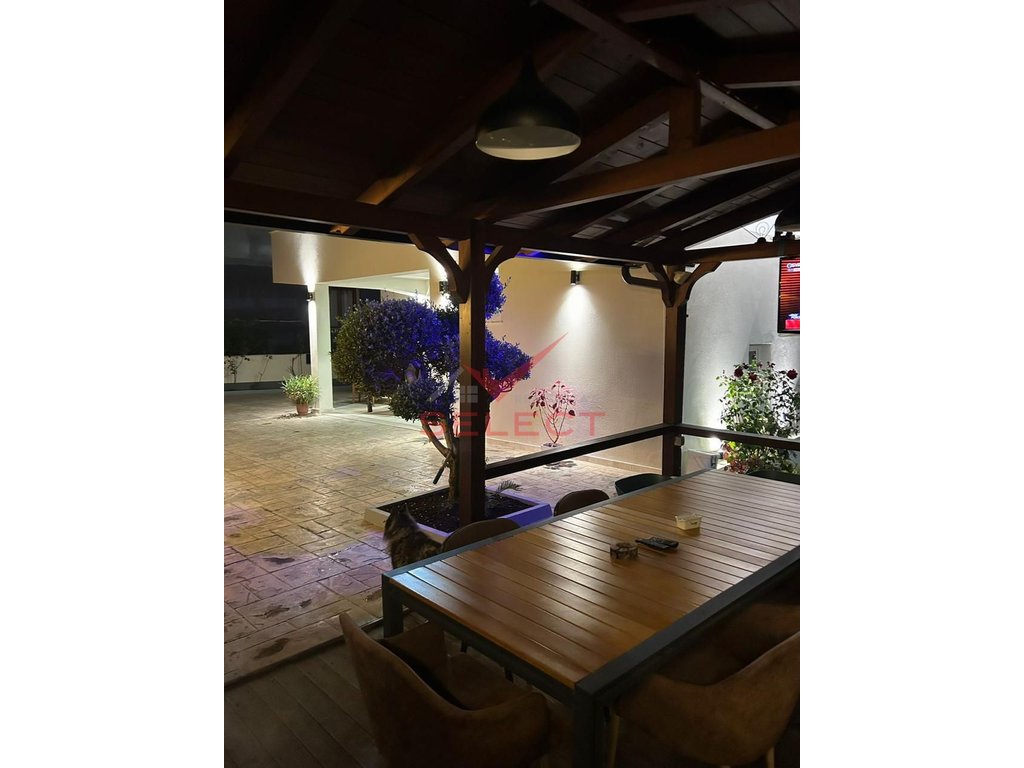 APARTAMENT 2+1 PER QIRA